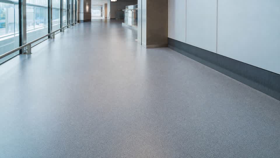 Clean fresh commercial floor corridor